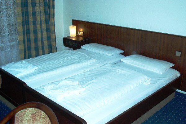 Hotel City Star 프랑크푸르트 객실 사진